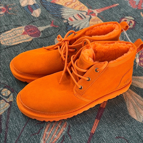 nwot UGG Orange Neumel Chukka Boots in Clementine 11 - Picture 2 of 6